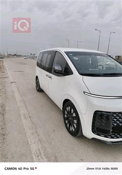 هيونداي ستاريا